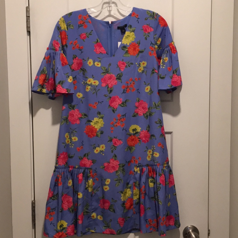 Floral  Flounce  Shift Dress 👗,size-0, V-Neckline ,Lined,